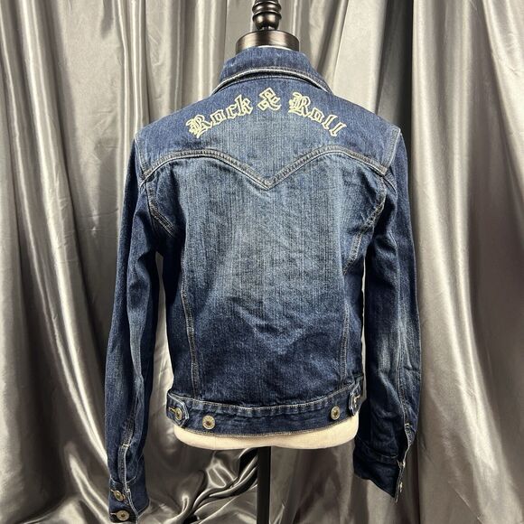 Fender Denim Jacket Women's M Rock & Roll Embroidered‎ Blue Jean Cropped RARE - Picture 8 of 17